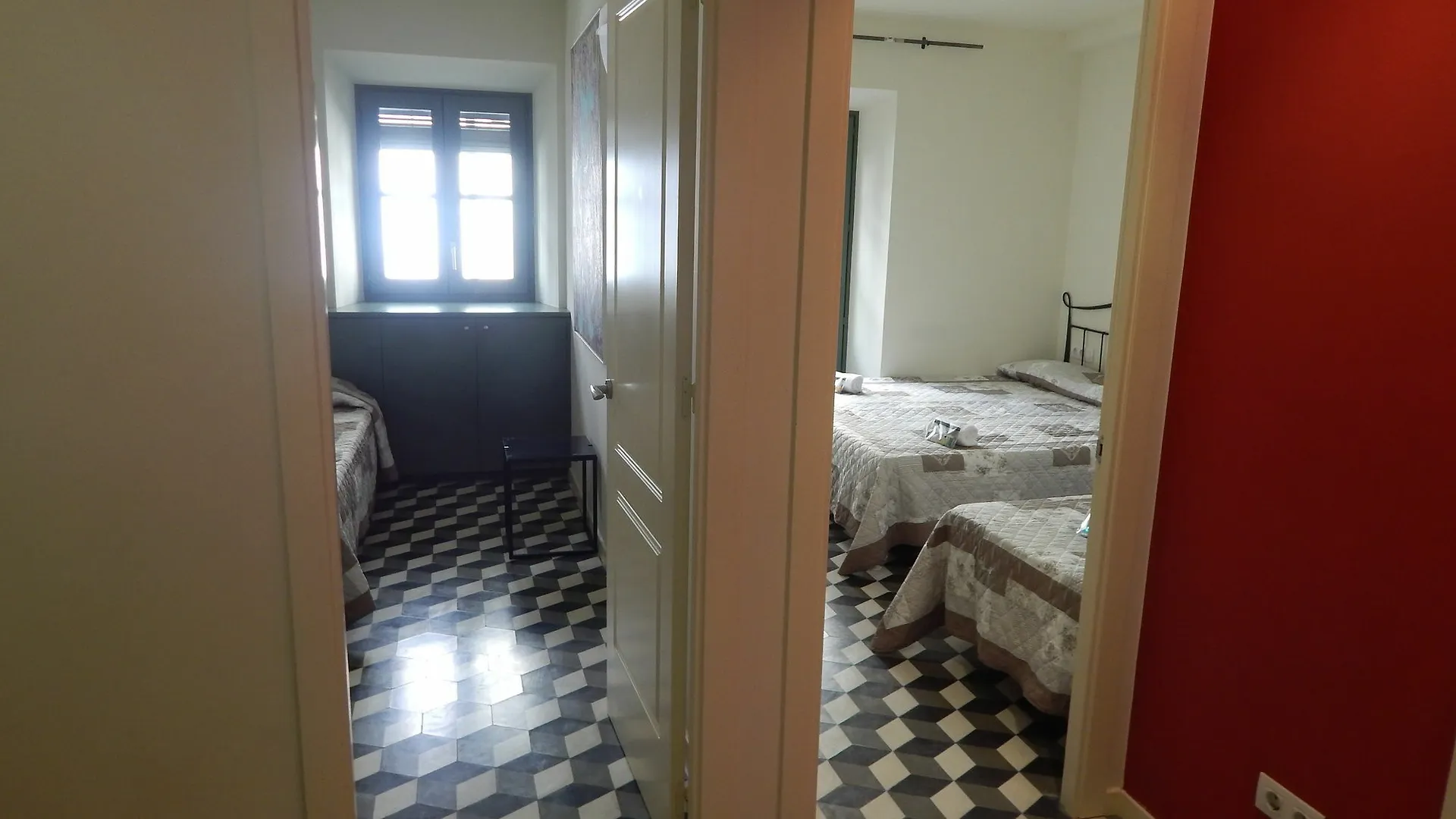 Apartament Vistes Al Riu Girona Lägenhet