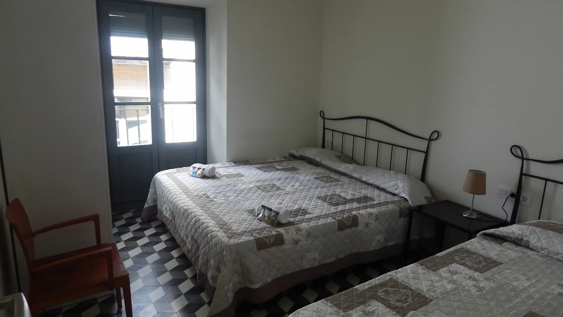 Lägenhet Apartament Vistes Al Riu Girona Spanien